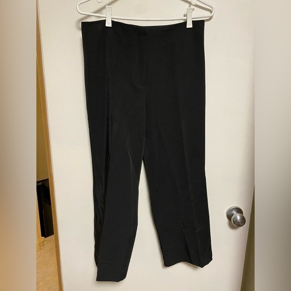 Joseph Ribkoff Straight Leg Capri Dress Pant, black, size 6 - Picture 1 of 9